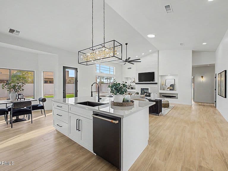4055 N RECKER Road #51 photo 1