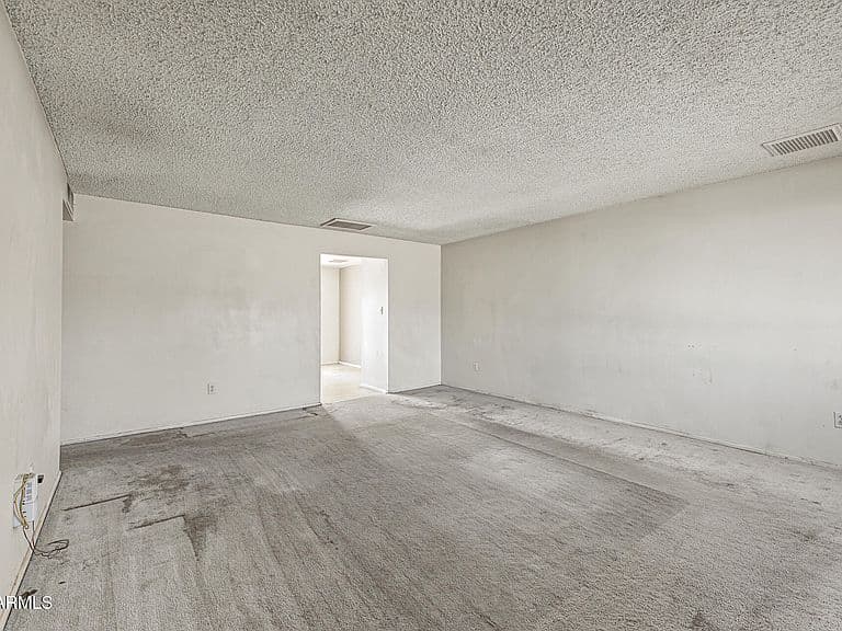 3773 E ACOMA Drive photo 3