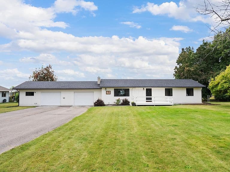 45 Preston Dr photo 5