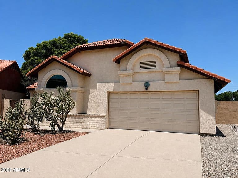6518 W NORTH Lane photo 2