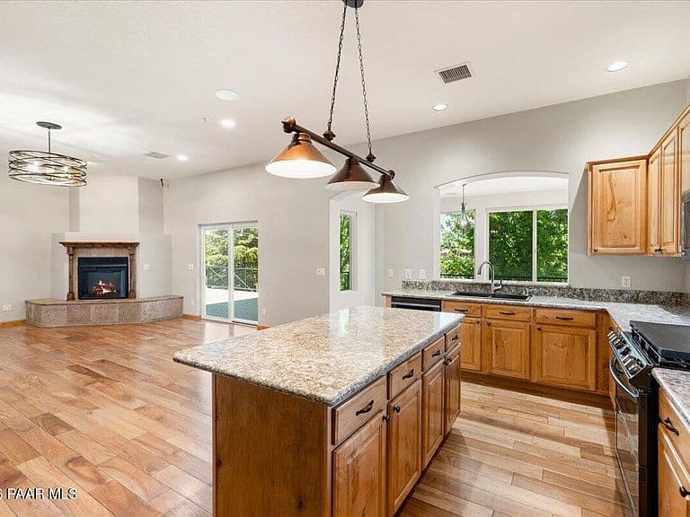 195 Juniper Ridge Dr photo 4
