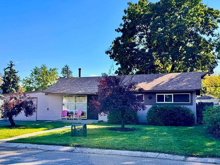 5605 W Kootenai St photo 1