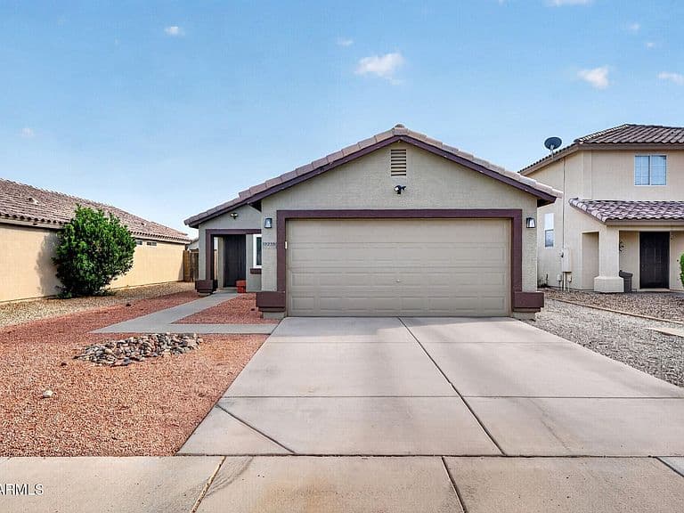 12235 W DAHLIA Drive photo 2
