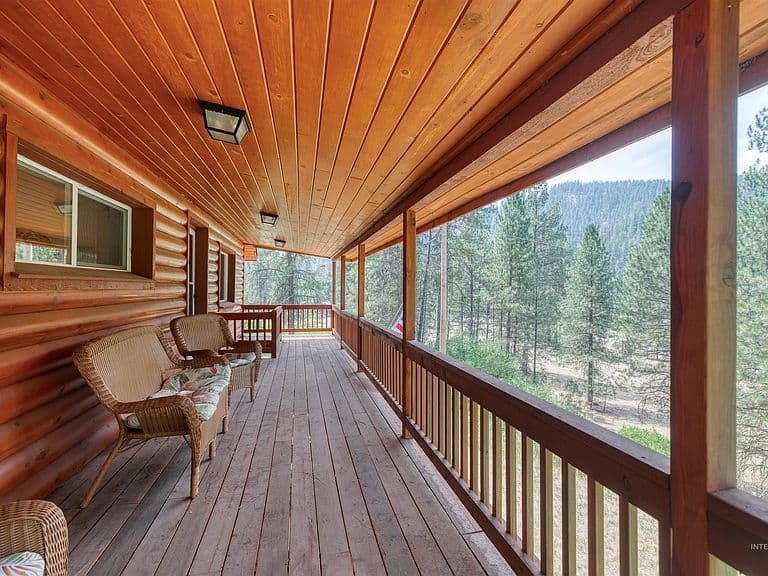 3079 Highway 21 photo 4