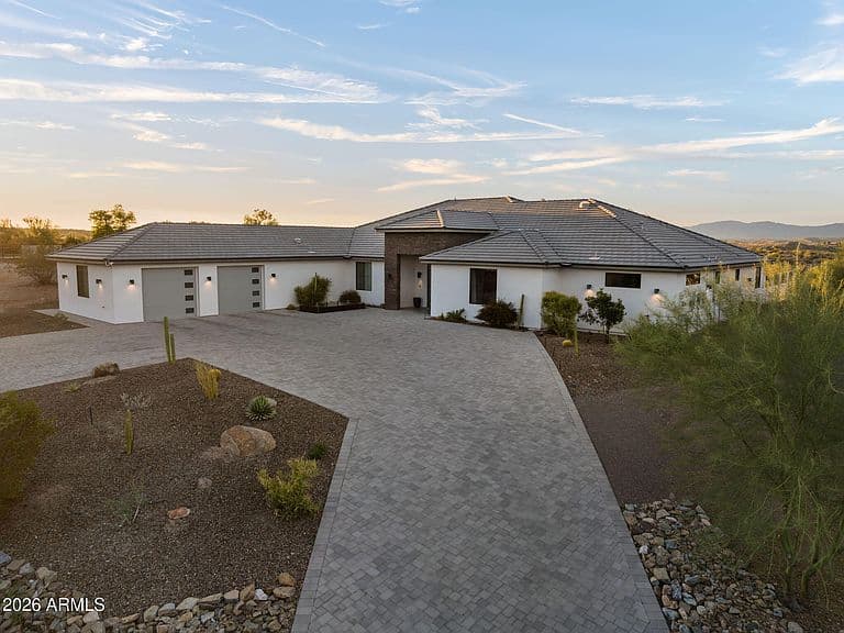 2500 Lupine Lane photo 2