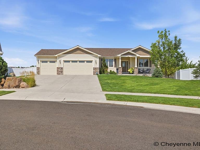 1428 Marie Ln photo 5