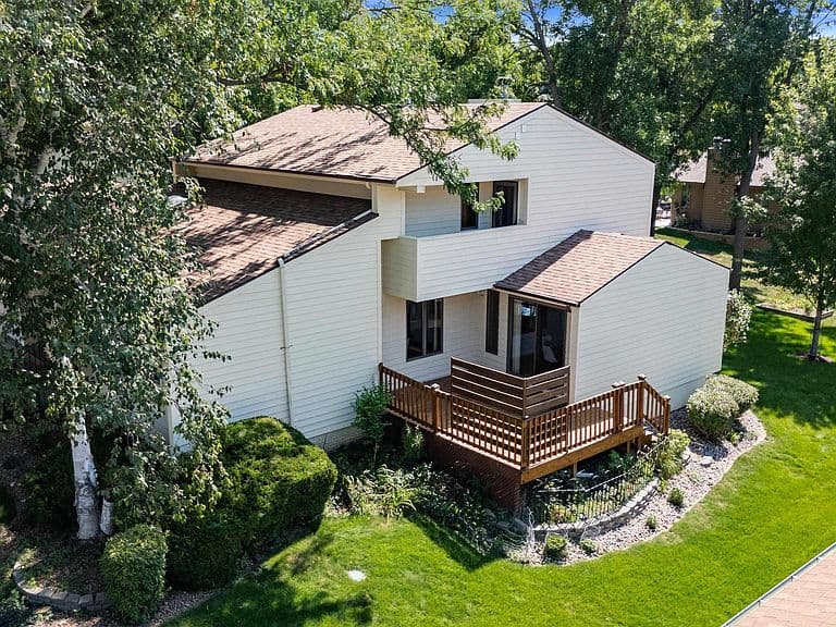 401 E Aspen Dr photo 3