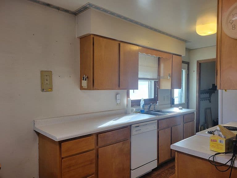 224 2nd St NW photo 3