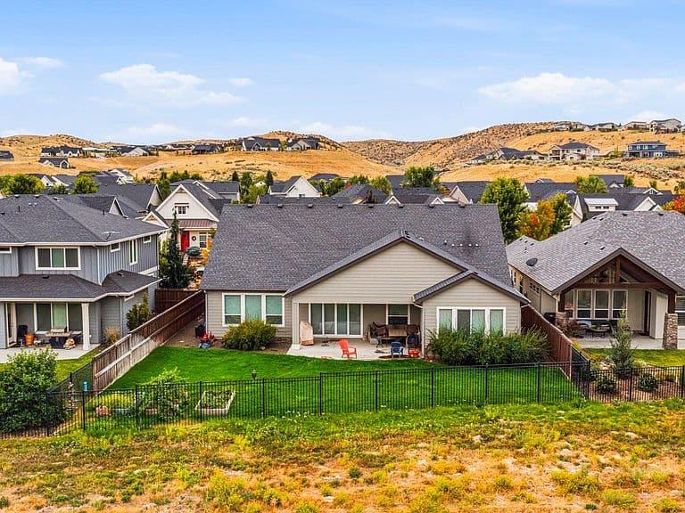 3936 W Farm View Dr photo 5