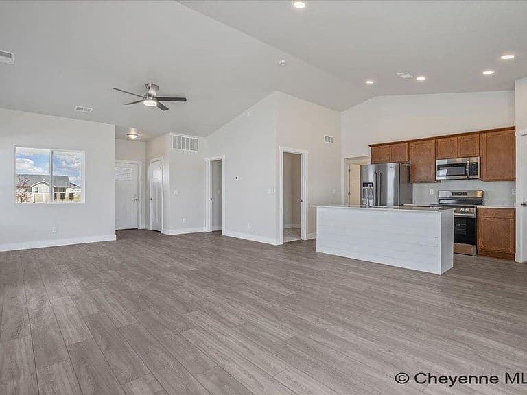 5725 Liz Ranch Rd photo 5