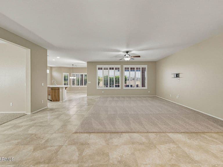 20288 N HARMONY Pass photo 3