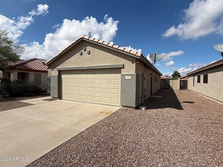 568 W VIOLA Street photo 3