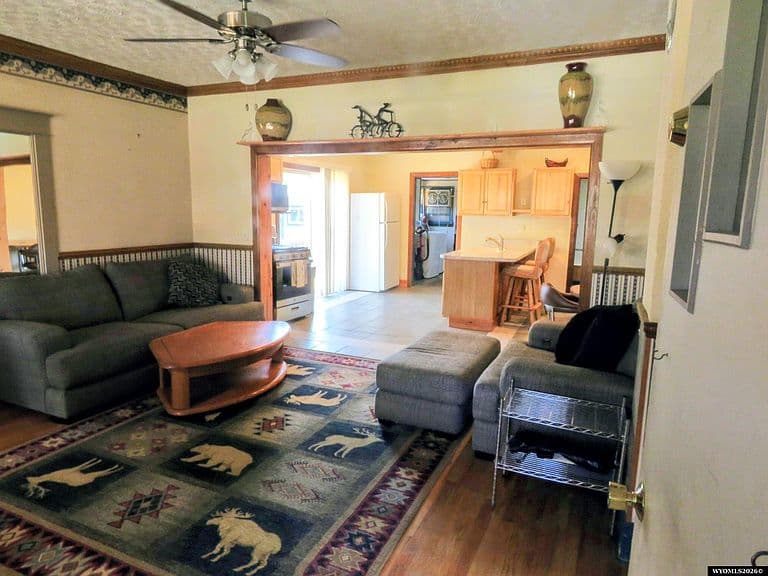 122 N McKinley St photo 2