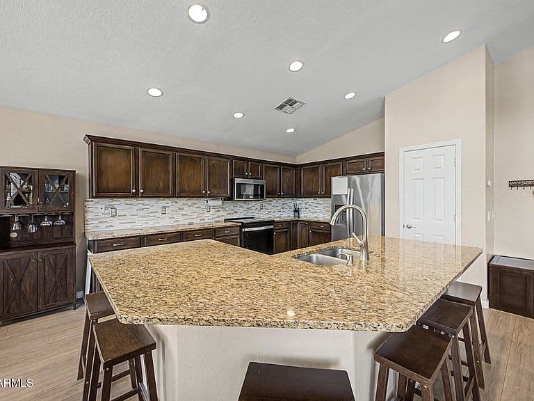 13330 W CARIBBEAN Lane photo 4