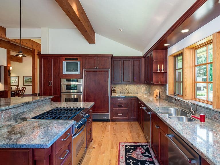 150 S Hulen Way photo 5