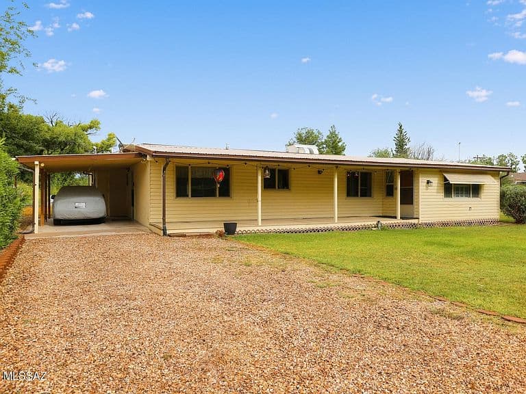 127 S Miller Ln photo 3
