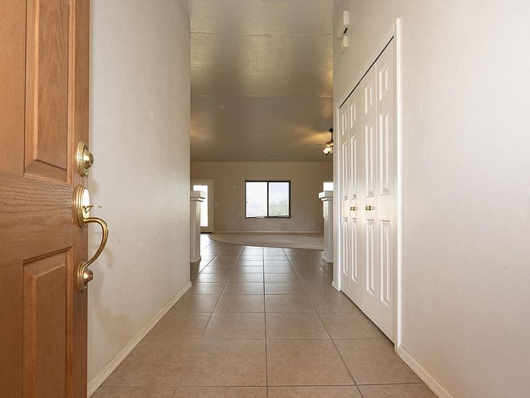 9533 E THREE CANYONS Road photo 4