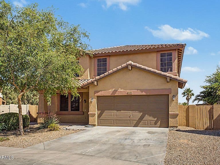 45449 W TUCKER Road photo 2