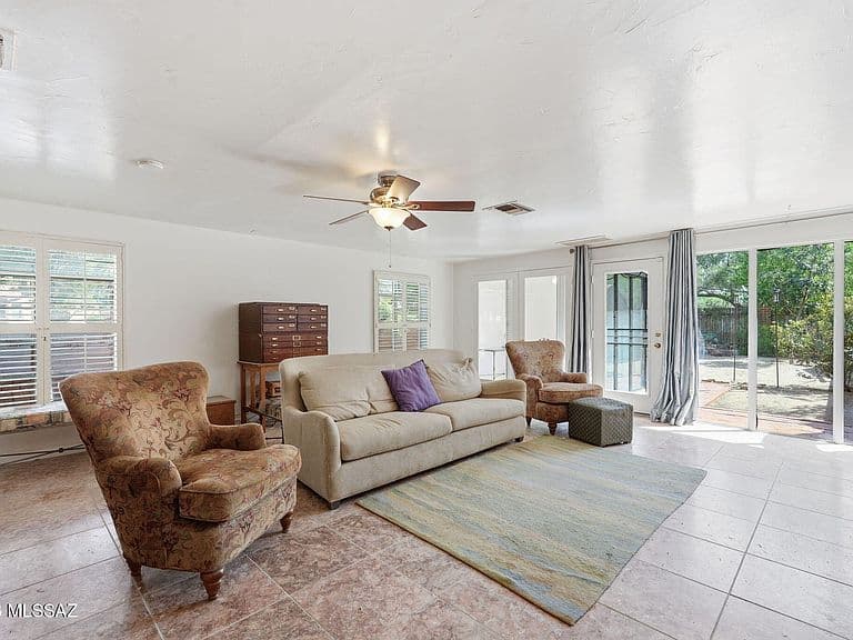 6550 E Miramar Dr photo 5