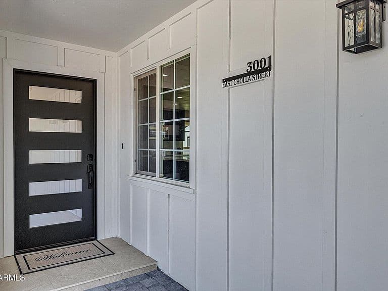 3001 E CHOLLA Street photo 4