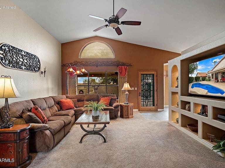 14837 S 25TH Way photo 3