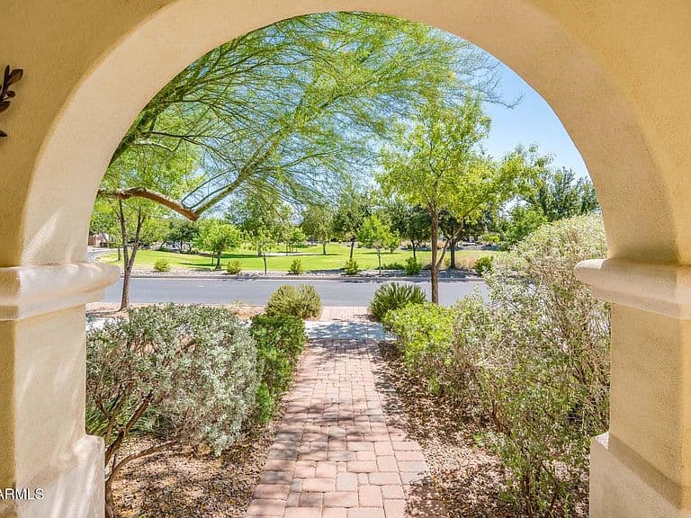 4836 S COVALENT Lane photo 4