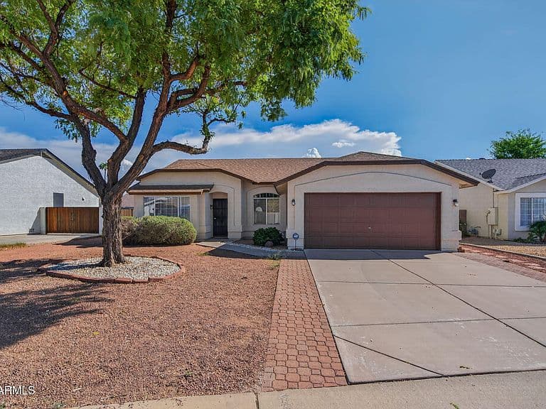 8935 W MCLELLAN Road photo 2