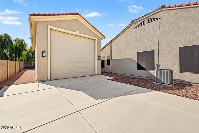 963 E KRAMER Street photo 2