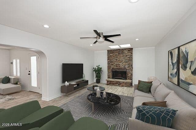 1037 E ACOMA Drive photo 5