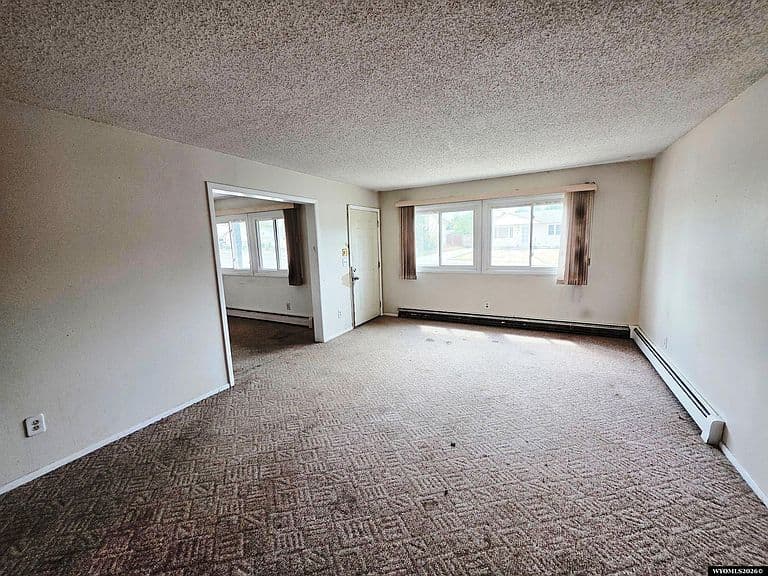 3514 Meadowlark Dr photo 4