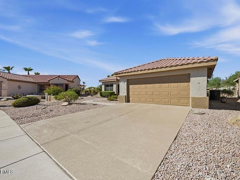16334 W DESERT CANYON Drive photo 3