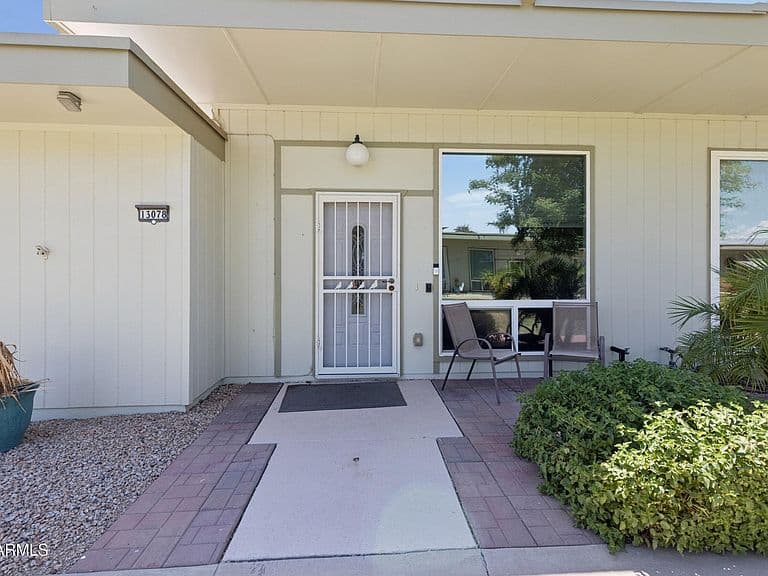 13078 N 100TH Drive photo 2