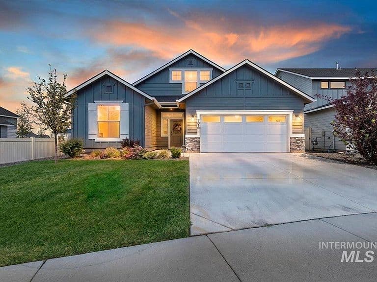 7010 W Grand Rapids Dr photo 1