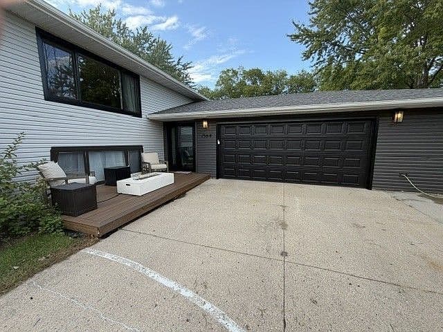 1304 60th Ave N photo 3