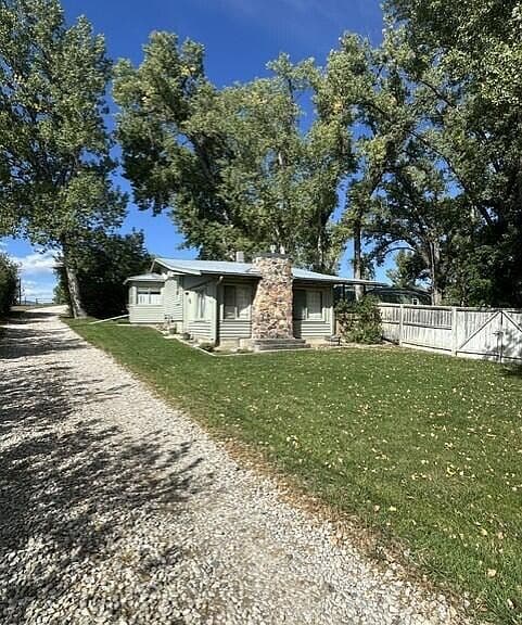 11 Spring Creek Ln photo 2