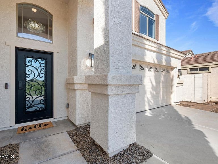 2563 E ROBB Lane photo 3