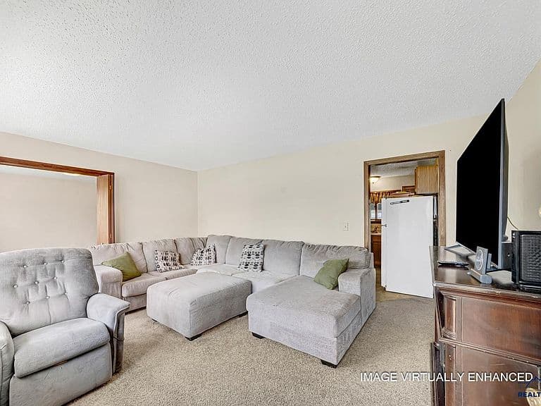 1733 N Neel St photo 4
