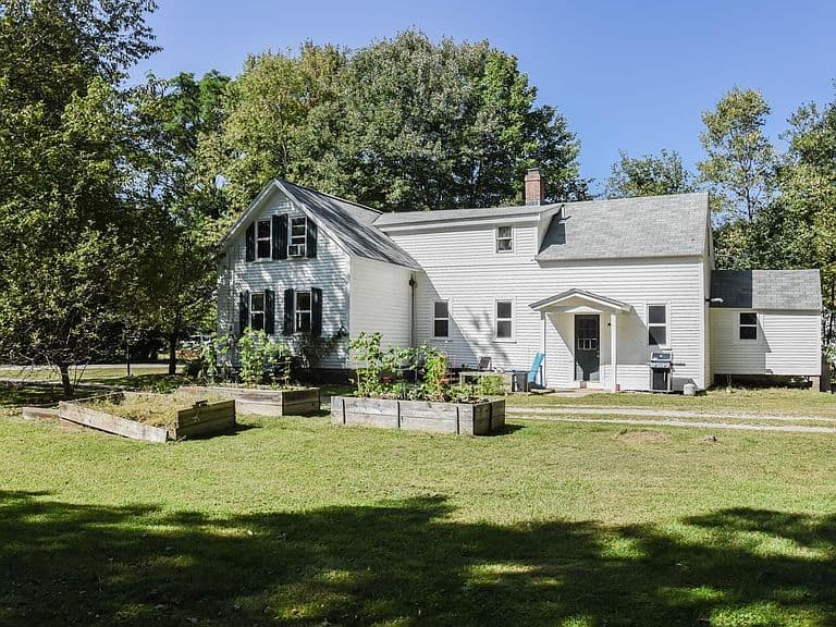 62 Intervale Road photo 1