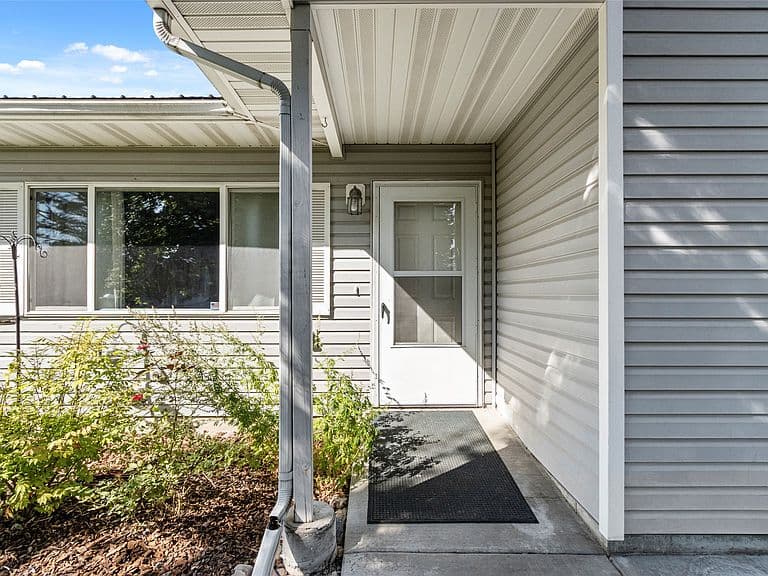 15 Teton St photo 2