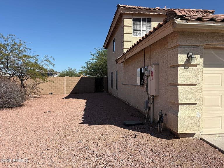 12709 N EL FRIO Street photo 3