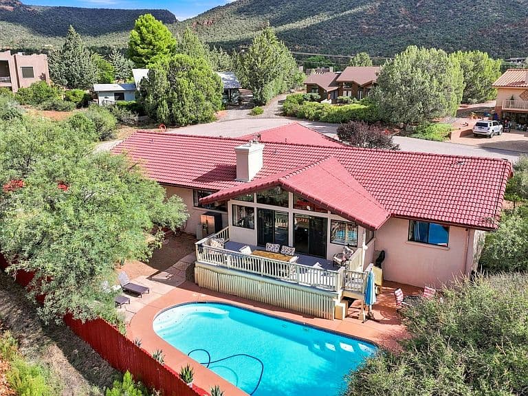 170 CONCHO Drive photo 2