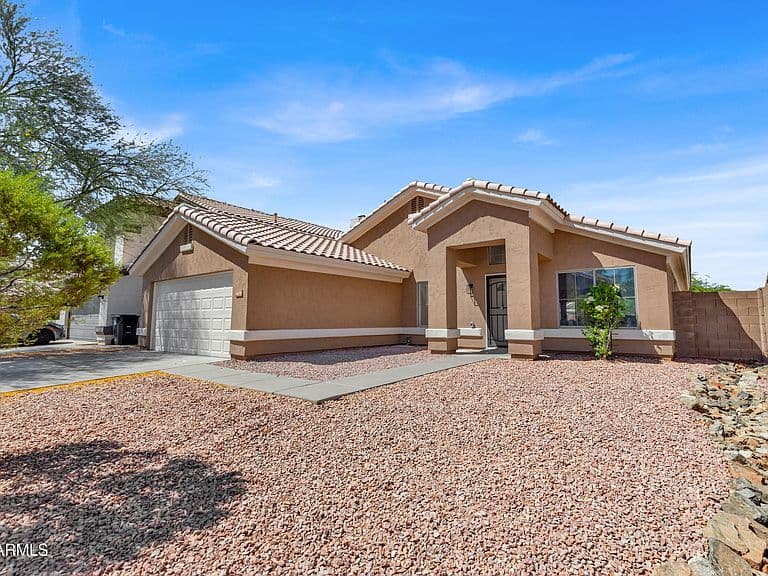 4638 E SUMMERHAVEN Drive photo 3