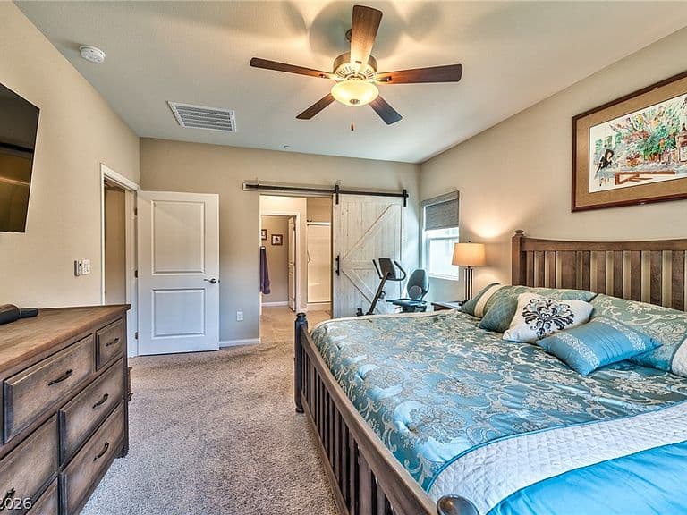 12755 Silver Satin St photo 4