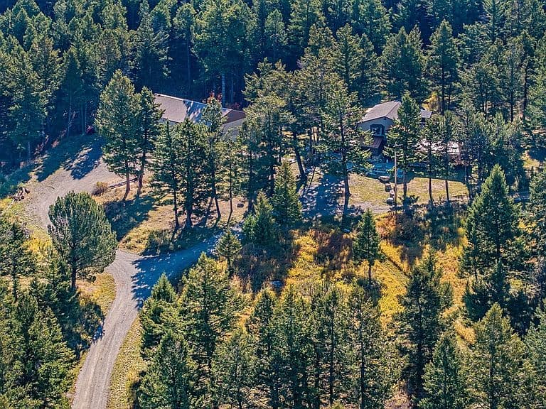 2612 Highway 296 photo 4