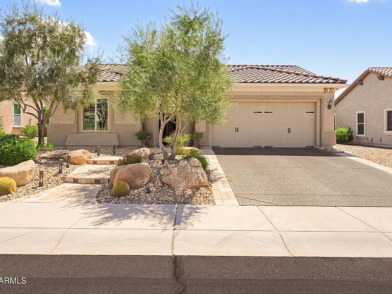 27077 W SEQUOIA Drive photo 2