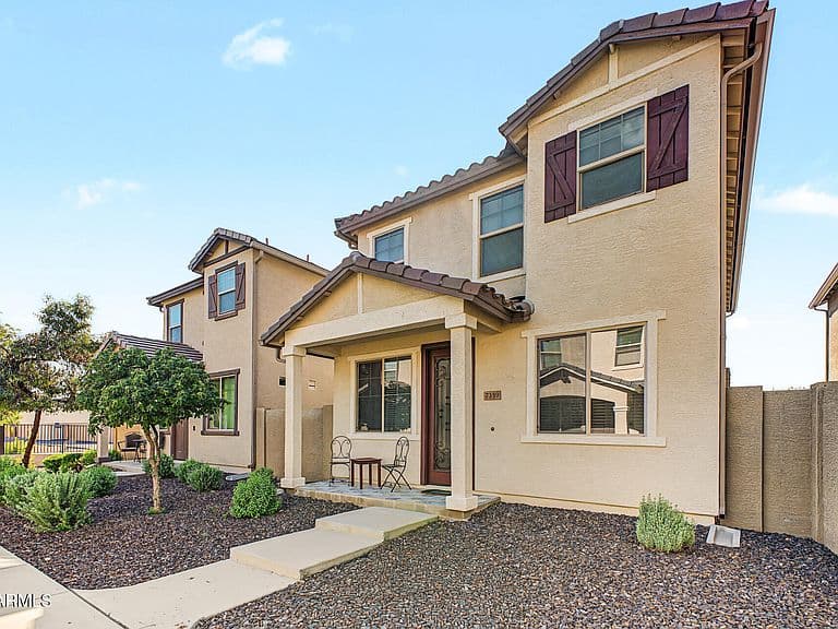 7359 W CAMBRIDGE Avenue photo 3