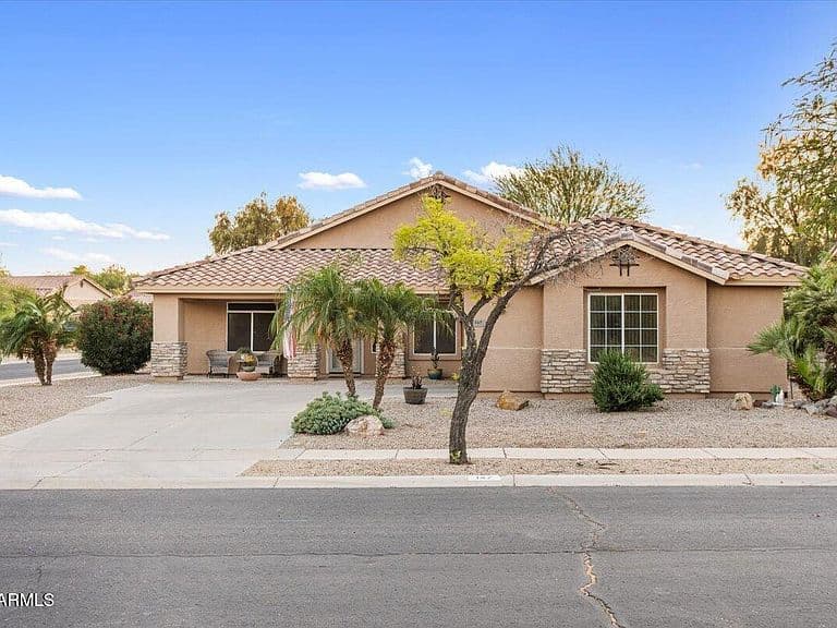 147 S LOS CIELOS Lane photo 2