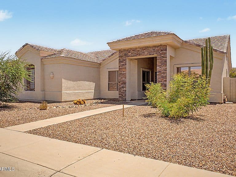 1232 E MELROSE Loop photo 1