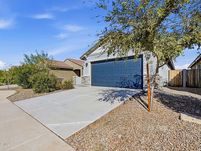 21765 N RUMMLER Lane photo 3