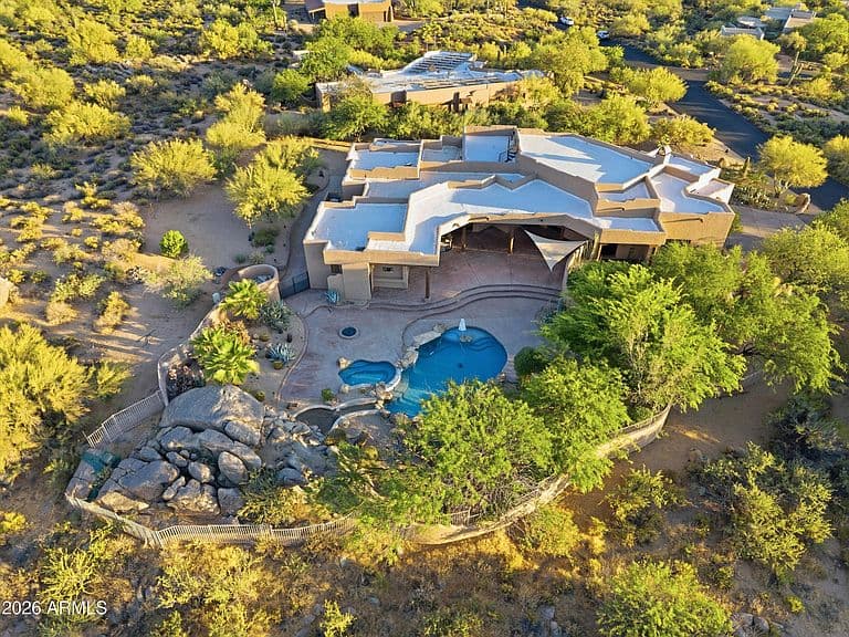 38809 N BOULDER VIEW Drive photo 1